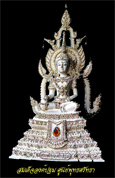 สมเด็จองค์ปฐม ทรงเครื่องพระเจ้าจักรพรรดิ เนื้อเรซิ่น ขนาดหน้าตัก ๕ นิ้ว สีขาวทั้งองค์ประดับเพชรขาว